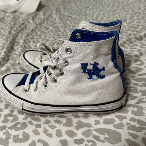 Kentucky Wildcats Converse - Picture 1 of 2